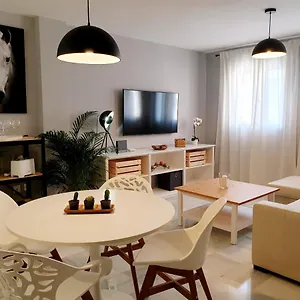 Sherryflat Palacio - Parking Apartment
