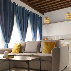 Sherryflat Teatro Apartment